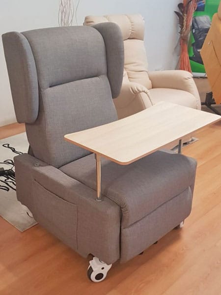 Sedute-elettriche-reclinabili-elevabili-con-vibromassaggio