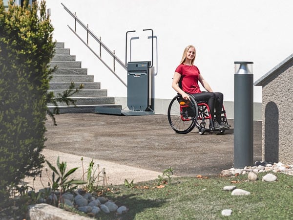 Soluzione-elettrica-per-trasporto-persone-anziane-e-disabili