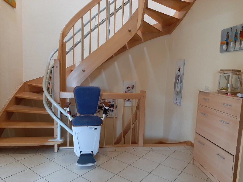 installazione-.montascale-scale-in-legno